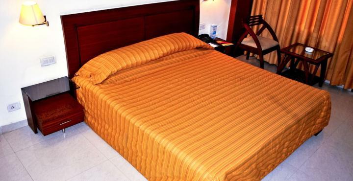 Hotel Shivalikview Chandīgarh Esterno foto