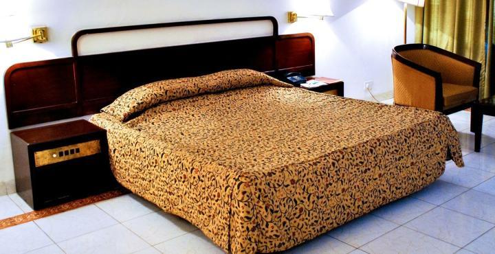 Hotel Shivalikview Chandīgarh Esterno foto