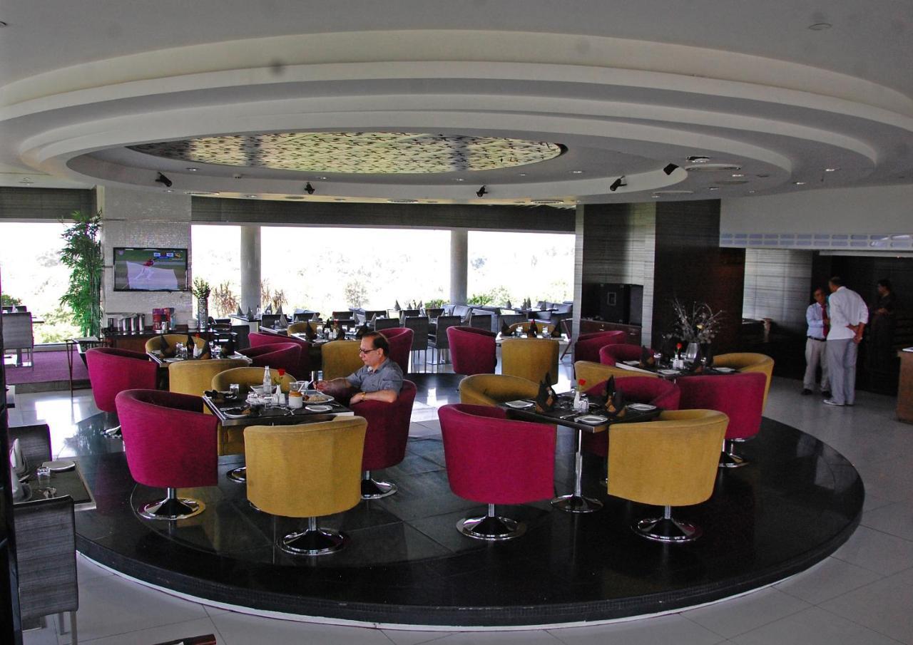 Hotel Shivalikview Chandīgarh Esterno foto